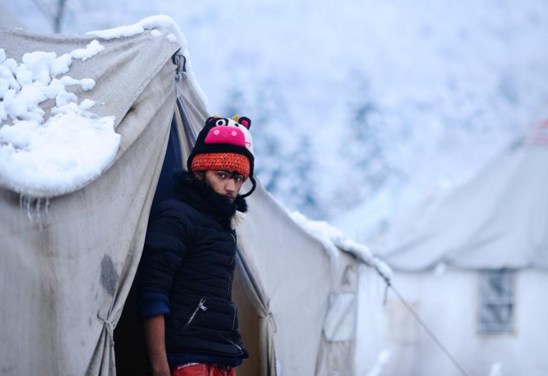 16-godišnji pakistanski dječak Adel Alim, jedno od mnogih djece ilegalnih migranata koji žive u kampu Vučjak - Djeca iz kampa Vučjak