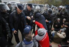 Drama u Mostaru: Smeće prolazi kroz kordon policije