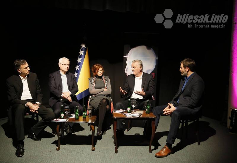 Panel diskusija  - Lagumdžija: Mi nemamo više što izgubiti, sve crno nam se već dogodilo