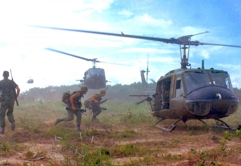 Američka je vojska UH-1H Huey koristila u vijetnamskom ratu  - Oružane snage BiH nabavljaju nove helikoptere