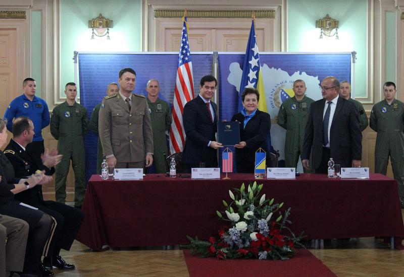 Ugovor potpisan: BiH nabavlja četiri nova helikoptera Huey II