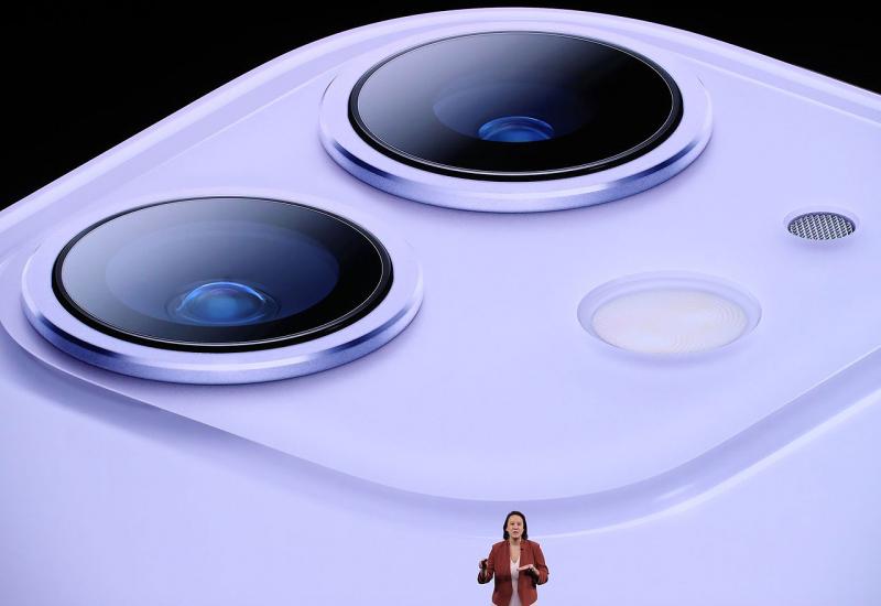 Apple će novi model iPhonea predstaviti već u ožujku