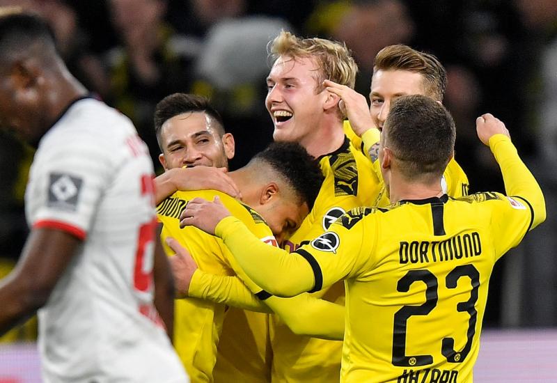 Borussiji Dortmund pripalo je prvo poluvrijeme, Leipzigu drugo - Sjajna utakmica u Dortmundu; Prvijenac Jedvaja za Augsburg