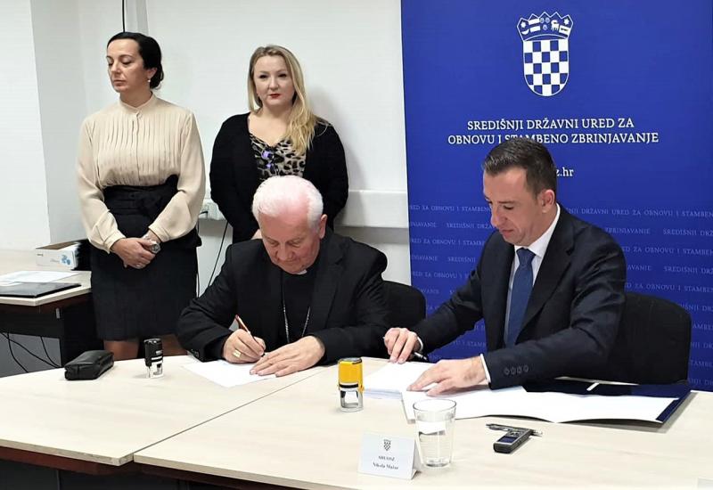 Zagreb: Uručeni ugovori o dodjeli novca za projekte Hrvata u Bosni i Hercegovini 