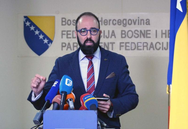 Mašić: Očekujemo da zastupnici traže smjenu Novalića
