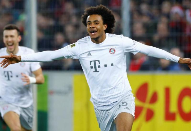 Mladi Joshua Zirkzee donio je pobjedu Bayernu - Odjednom Zirkzee: Bayern do pobjede u foto finišu, remi Schalkea