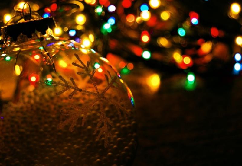 Većina Nijemaca bi se odrekla božićnih lampica zbog klime - bi li vi?