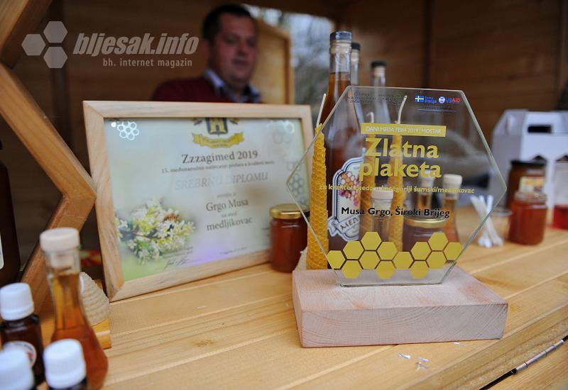 3. Dani meda u Širokome Brijegu - Širokobriješki pčelari se predstavili sugrađanima, djeca iz vrtića oduševljena
