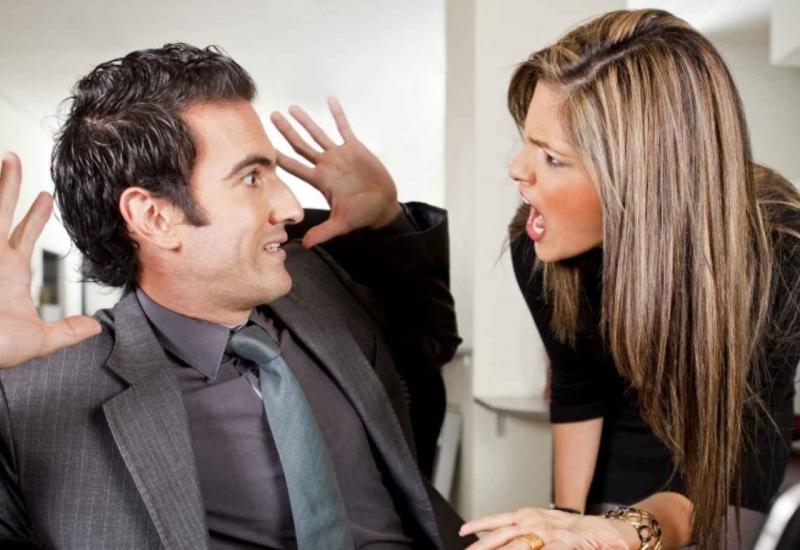 Delikatni razgovor - Kako se slagati s kolegom kojega ne podnosite baš najbolje