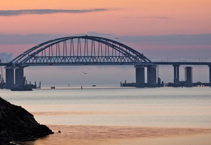 Putin otvorio željeznički promet na mostu koji spaja Rusiju sa Krimom