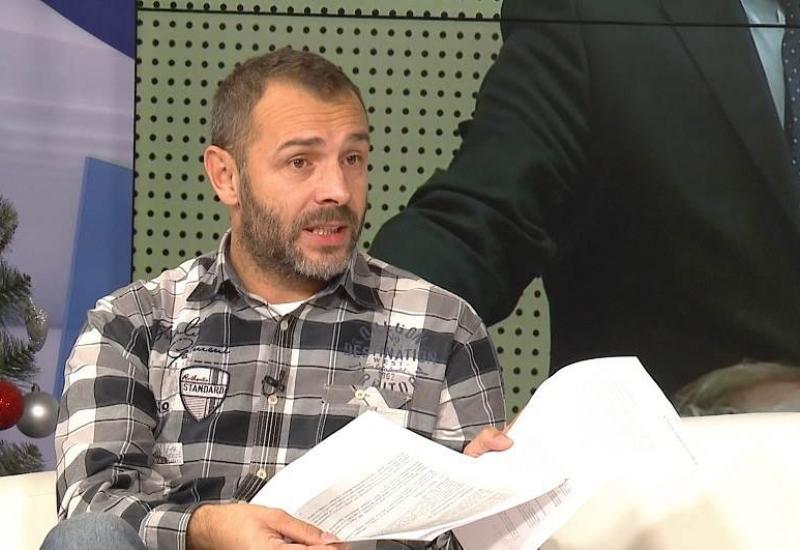 Avdo Avdić, novinar Žurnala u emisiji Novi dan televizije N1 - Avdić: Dodik zastupnicima dostavio dokument iz kojeg je izbacio pasuse koji mu se ne sviđaju