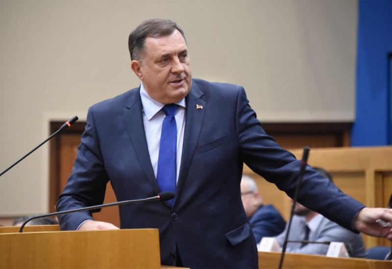 Dodik optužio opoziciju da ruši Narodnu skupštinu 