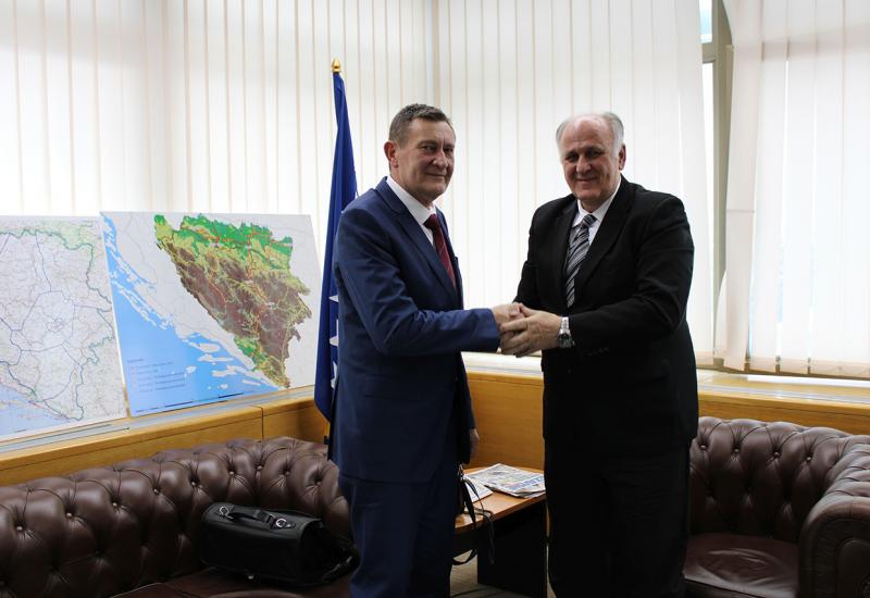 Mitrović preuzeo dužnost ministra prometa i veza