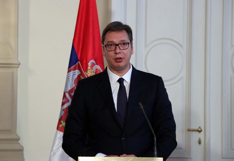 Vučić najavljuje 24-satni policijski sat