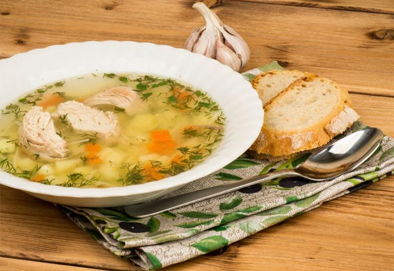 Pileća juha s rezancima - e li ovo najbolje zimsko jelo?