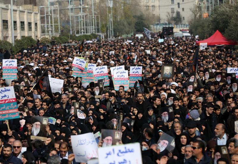 Prosvjedi u Iranu: Prokleta je Amerika