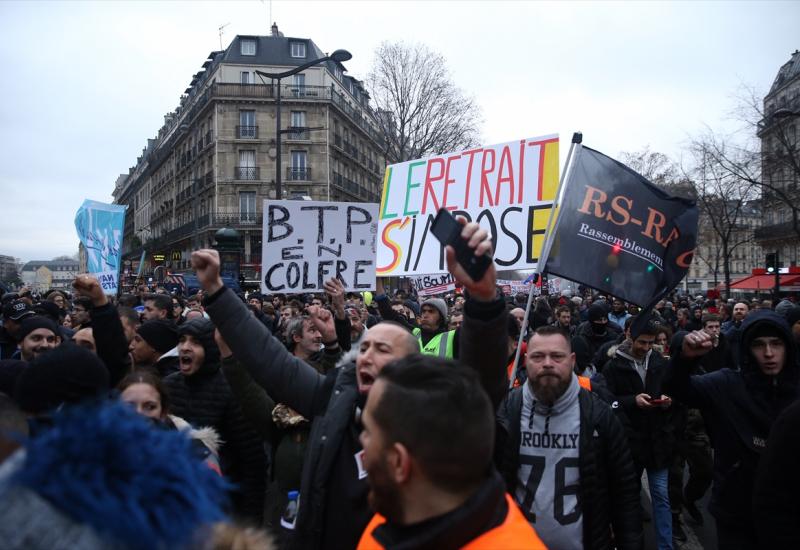 Francuska paralizirana, nastavljen prosvjed  - Francuska paralizirana, nastavljen prosvjed 