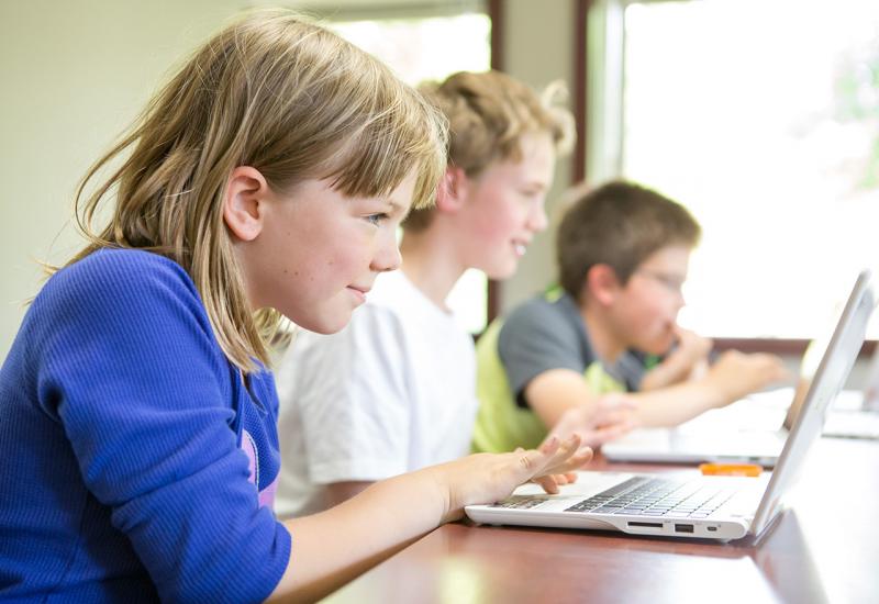 Online dnevnici, prijave, učenje…: Bh. škole postaju e-škole?
