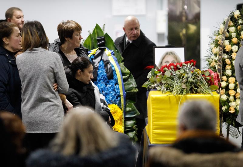 Posmrtni ostaci putnika srušenog zrakoplova dopremljeni u Ukrajinu