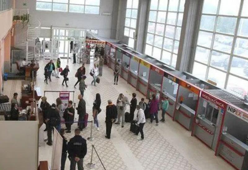 Aerodrom u Tuzli smanjuje plaće za 20 posto