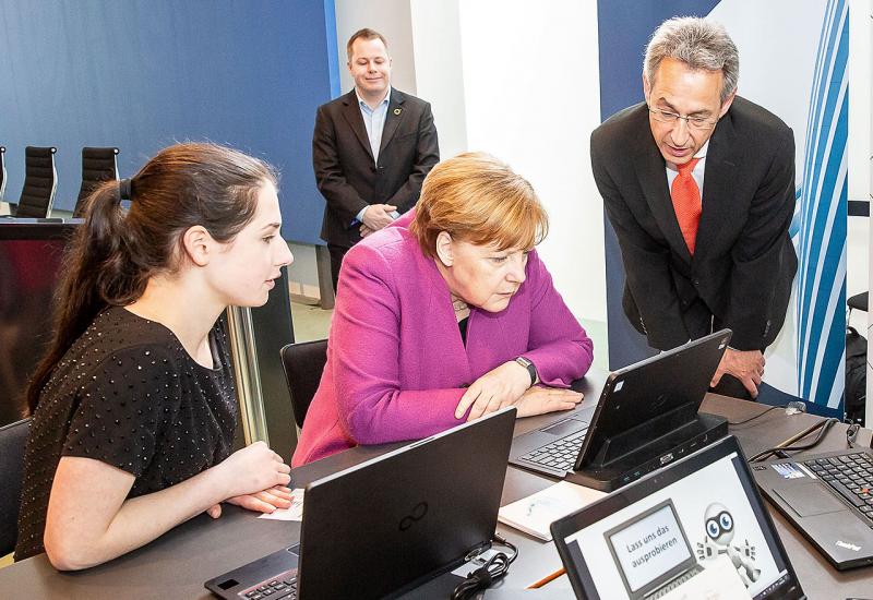 Ilustracija - Što će Merkel raditi u 15.000 eura mjesečno teškoj mirovini?