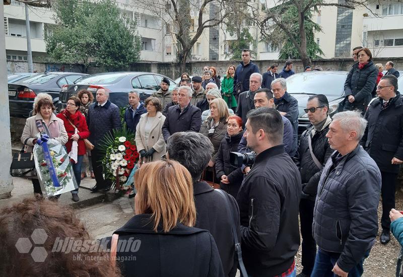 Sjećanje na italijanske novinare koji su u Mostaru izgubili život 1994. - Održana komemoracija italijanskim novinarima koji su ubijeni u Mostaru 1994.