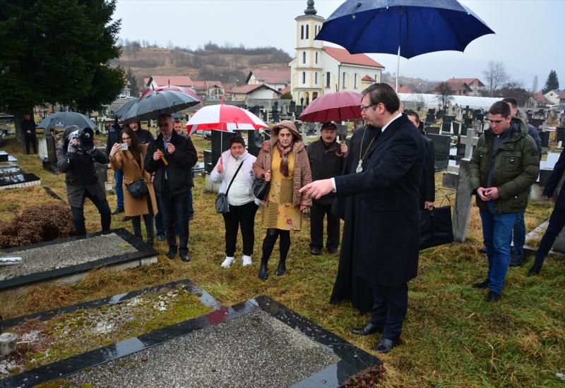 Vučić posjetio Čipuljić kod Bugojna, rodno mjesto svog oca - Vučić posjetio Čipuljić kod Bugojna, rodno mjesto svog oca