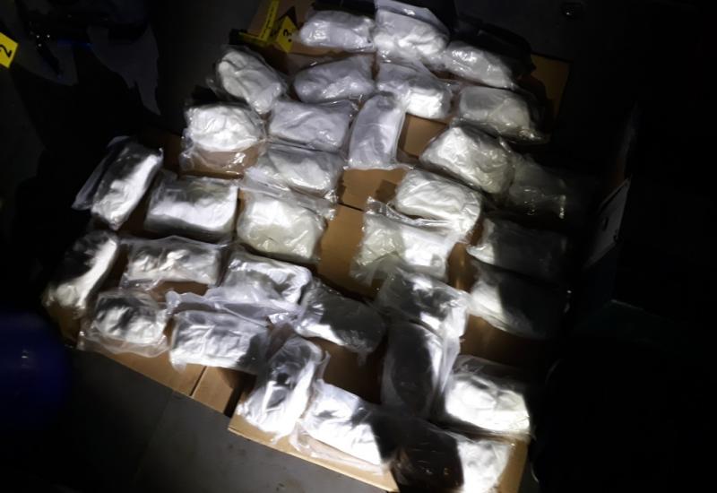Zaplijenjene 1,2 tone kokaina