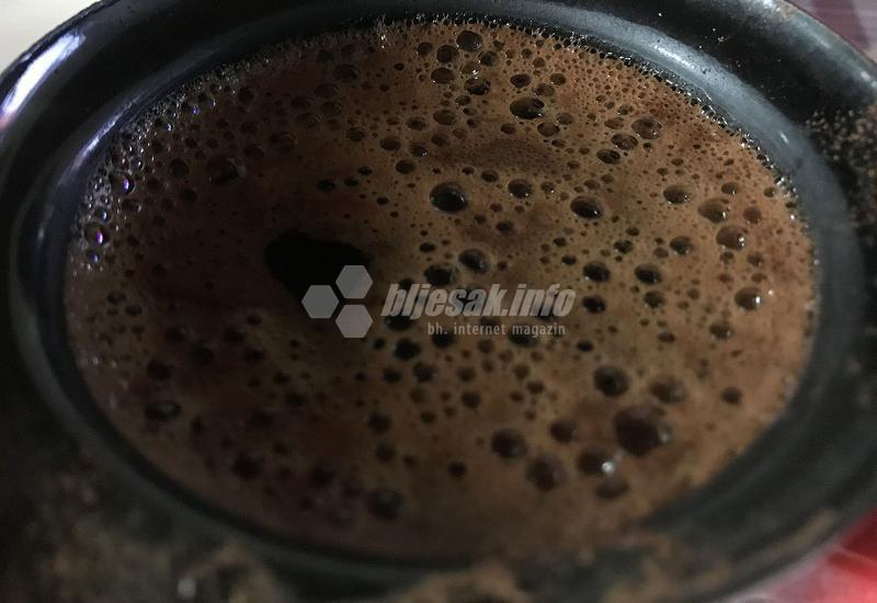 Crna kava - Kavu kuhamo na krivi način