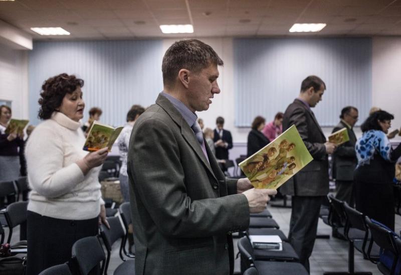NIje lako biti Jehovin svjedok u Rusiji - Najmračnije razdoblje u povijesti nemilosrdnog progona Jehovinih svjedoka
