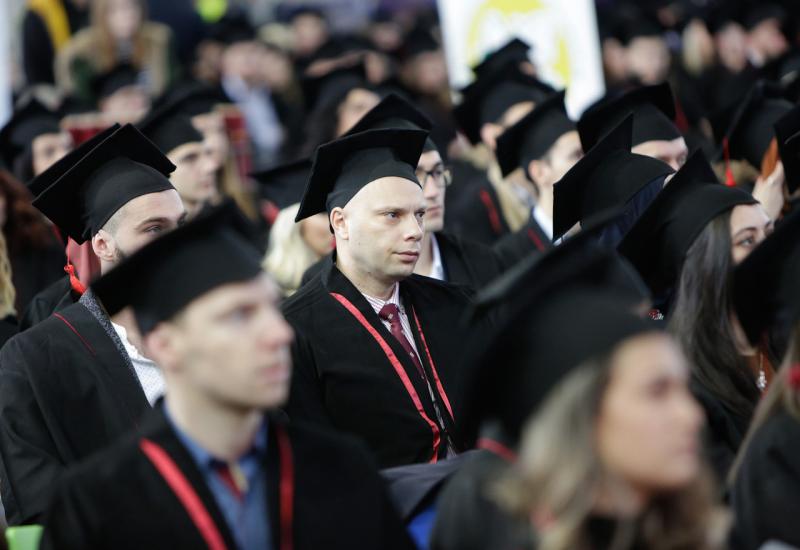 Univerzitet ispratio još jednu generaciju diplomanata