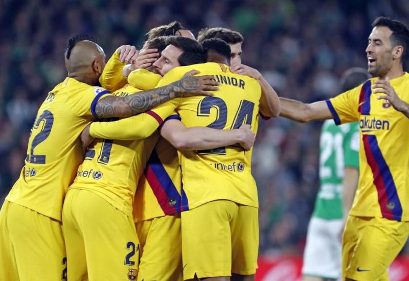 Igrači Barcelone okrenuli su rezultat protiv Betisa - Nema krize: Barcelona pokazala karakter protiv Betisa na Villamarínu