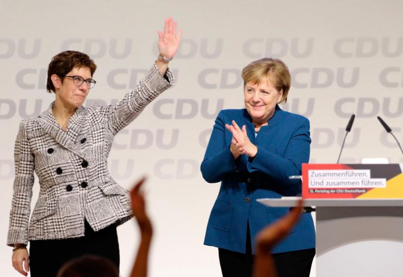 Povlači se nasljednica Angele Merkel