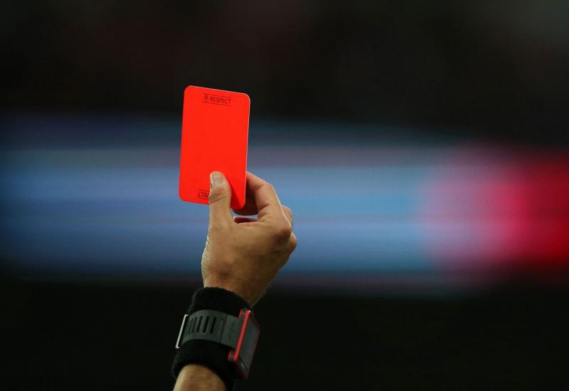 Nogometaši će nositi majice "Crveni karton za rasizam"