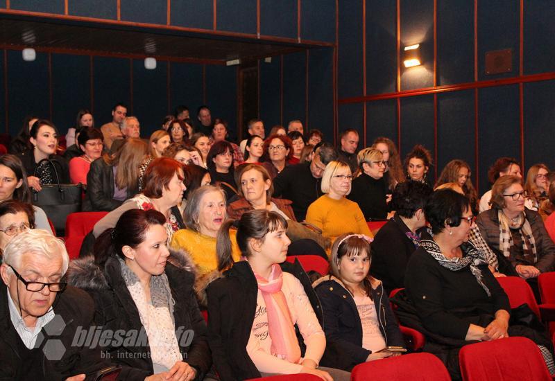 Koncert u Čapljini povodom Valentinova - Čapljina: Zaljubljeni uživali u koncertu