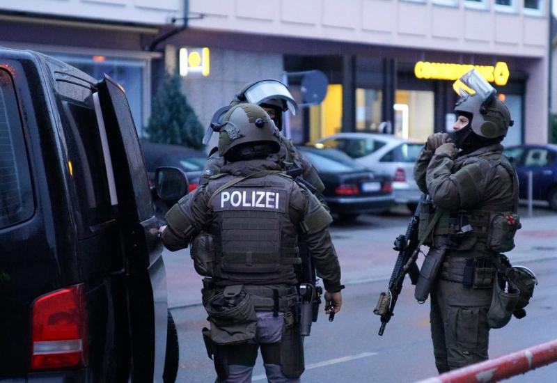 Nedaleko od Stuttgarta: Dvije osobe ozlijeđene u pucnjavi