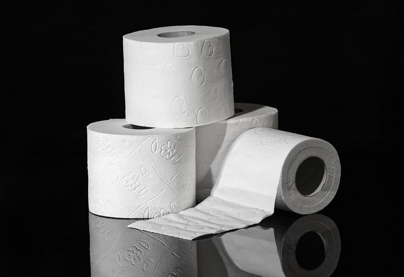 Naoružani ukrali toalet papir