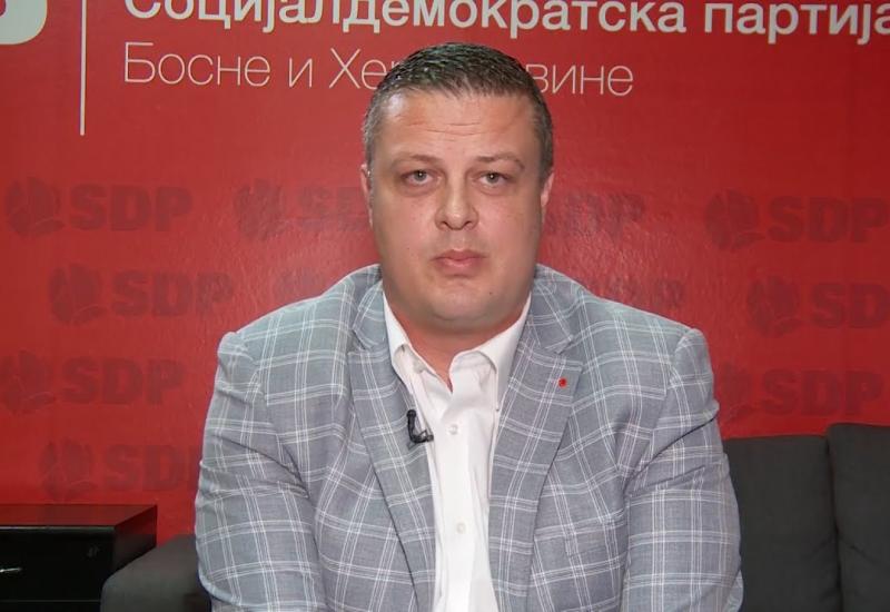  Vojin Mijatović uputio zahtjev za izgradnju biste Srđanu Aleksiću