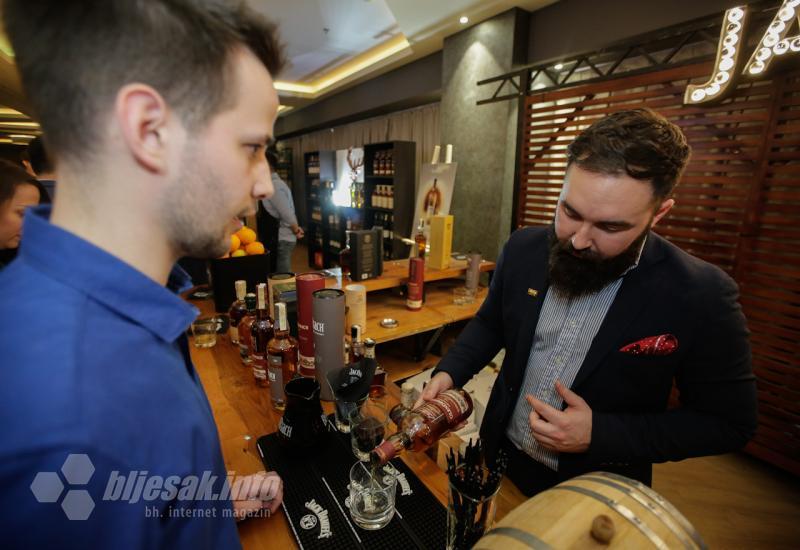 Whisky sajam u Mepas Mallu u Mostaru - Ljubitelji Whiskija uživali u limitiranim serijama ove 