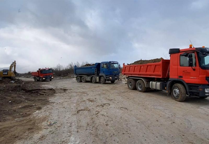 Građani se mole da ne odlažu smeće u prirodu - Dobar posao u Livnu: Rampom i video - nadzorom protiv deponije
