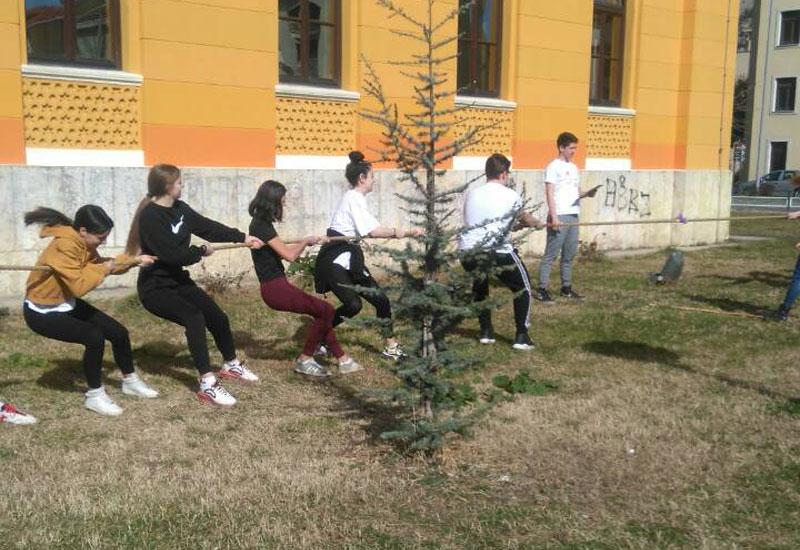 Sportske igre učenika Gimnazije Mostar - Mostarski gimnazijalci pokazali tko je jači u sportskim igrama