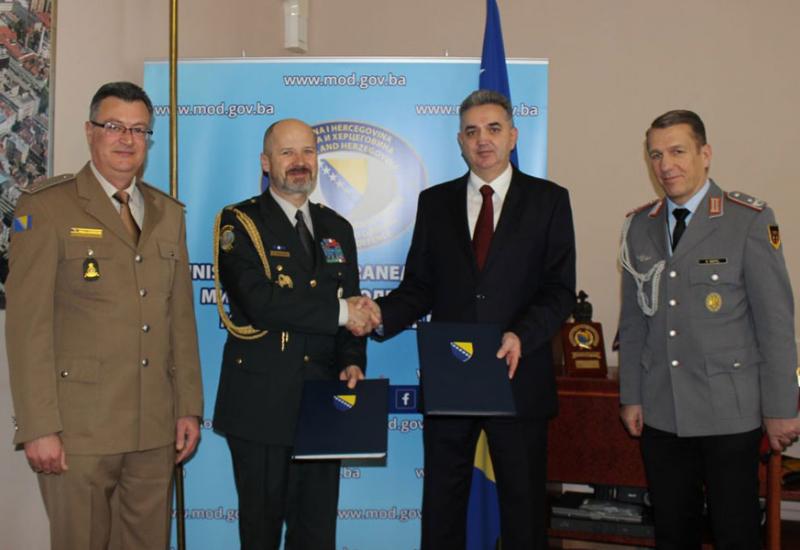 Vojnodiplomatski predstavnici pojačali suradnju s MO i OS BiH
