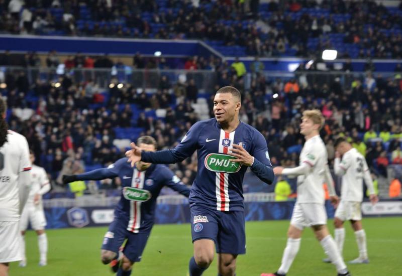 Kylian Mbappe izrasta u ponajboljeg europskog nogometaša - PSG na krilima Mbappea i Neymara pobijedio Lyon za finale kupa Francuske