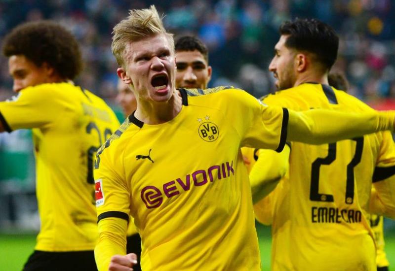 Samo crno i žuto, ništa plavo, nema tog novca - Borussia Dortmund - Borussia ne želi sličiti Schalkeu: Može novi sponzor, ali ne i plava boja!