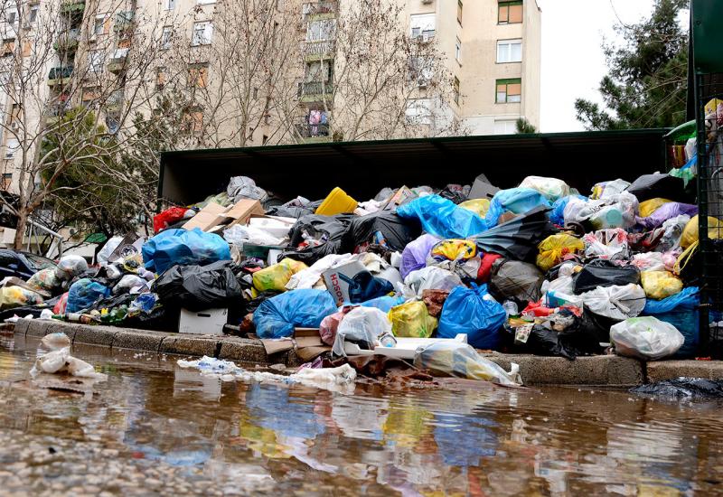 Mostar je zatrpan smećem - Mostar: Zbog smeća zatraženo kažnjavanje nesvjesnih građana