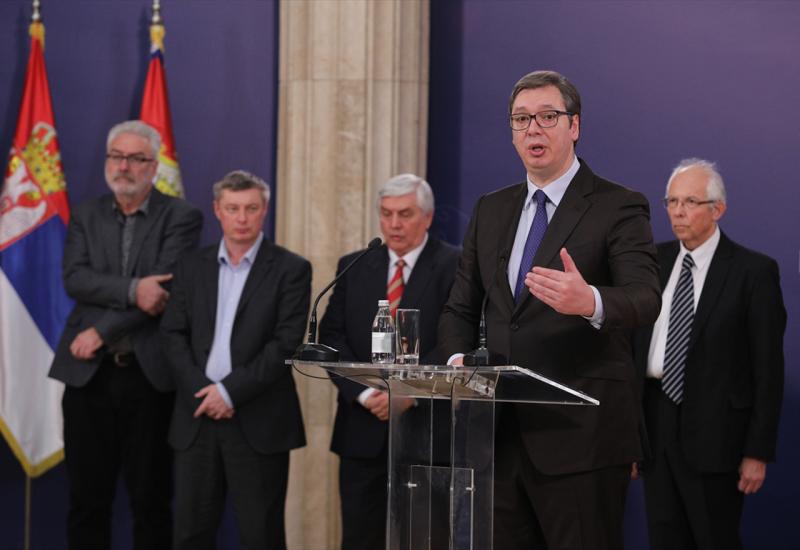 Vučić: Ograničena javna okupljanja u Srbiji