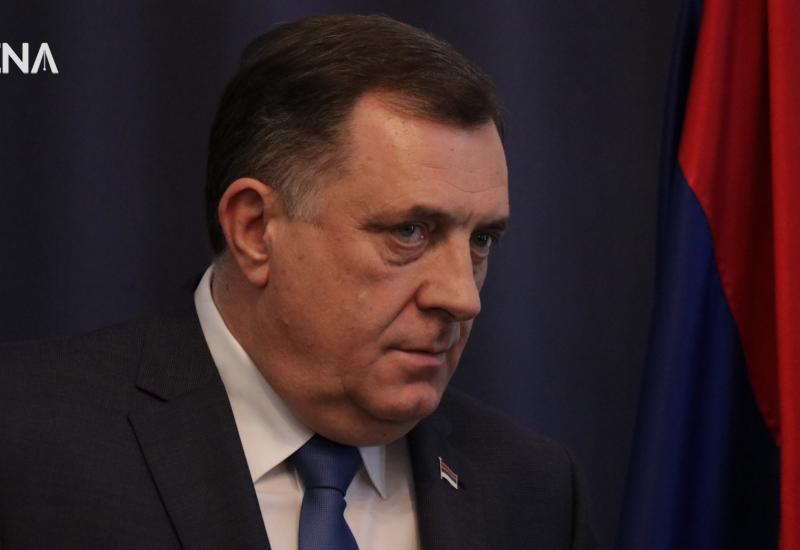 Dodik: Pozivam Inzka da me smijeni