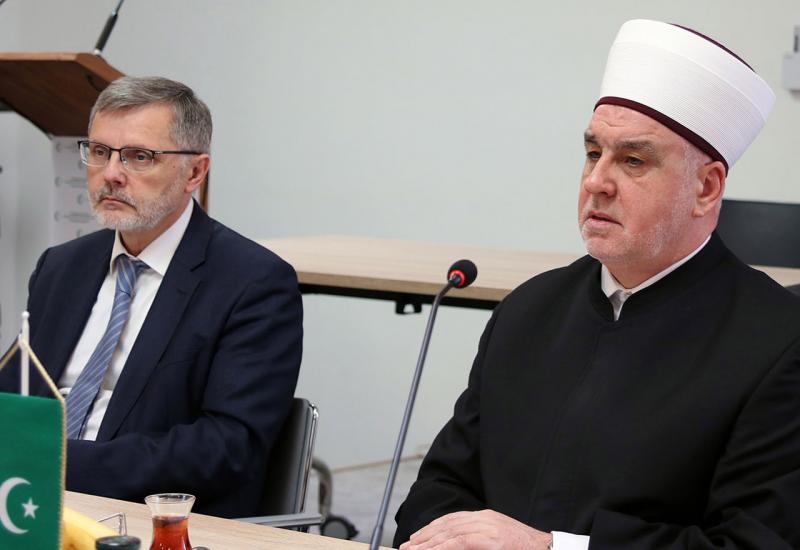Sjednica Vijeća muftija Islamske zajednice u BiH - Vijeće muftija povodom širenja koronavirusa donijelo više preporuka i zaključaka 