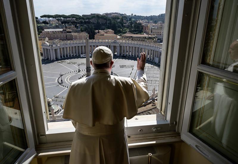 Vatikan ukinuo papine opće audijencije s prisustvom javnosti