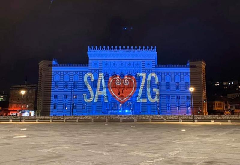Svjetla na sarajevskoj Vijećnici večeras u znaku podrške Gradu Zagrebu